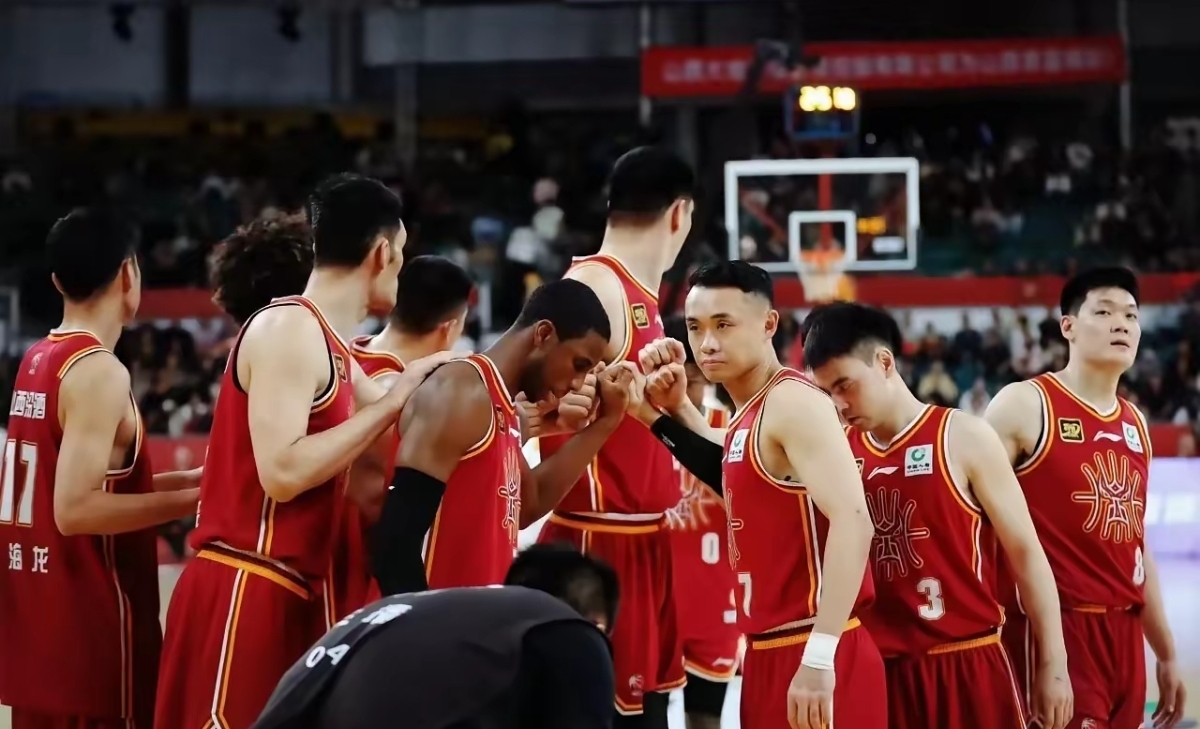 赛地聚焦——欧篮联集结日热度飙升,山东男篮更衣室发声,媒体盛赞,高层口径保持一致的简单介绍 赛地聚焦——欧篮联集结日热度飙升,山东男篮更衣室发声,媒体盛赞,高层口径保持一致的简单介绍